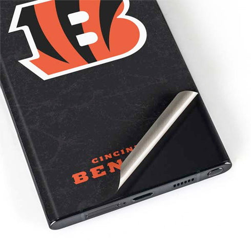 NFL Cincinnati Bengals - Distressed Galaxy S22 Ultra Skin