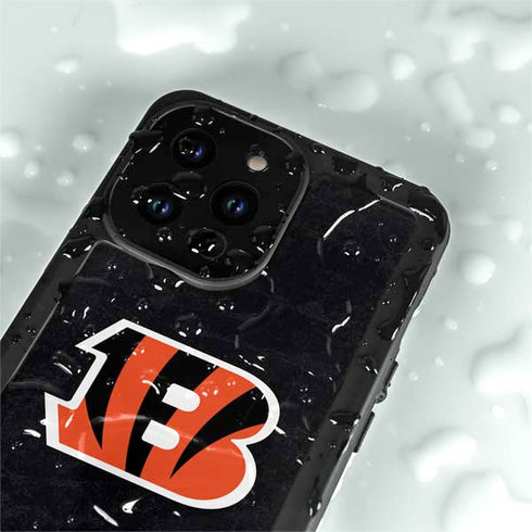 NFL Cincinnati Bengals - Distressed iPhone 14 Pro Max Waterproof Case