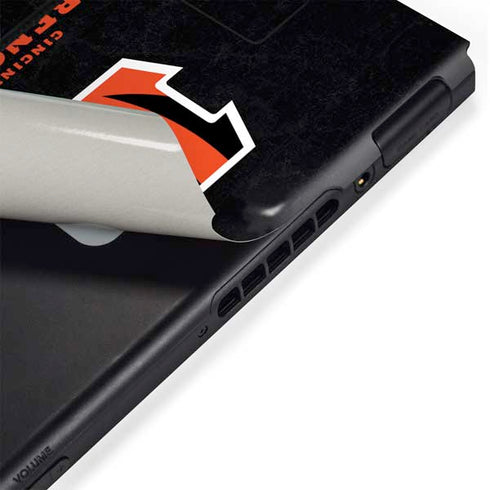 NFL Cincinnati Bengals - Distressed Nintendo Switch Bundle Skin