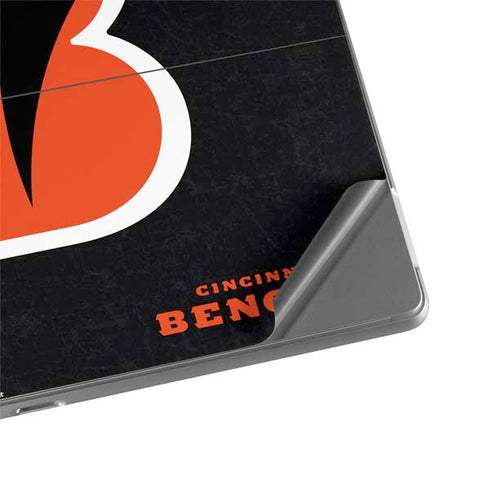 NFL Cincinnati Bengals - Distressed Surface Pro 9 Skin