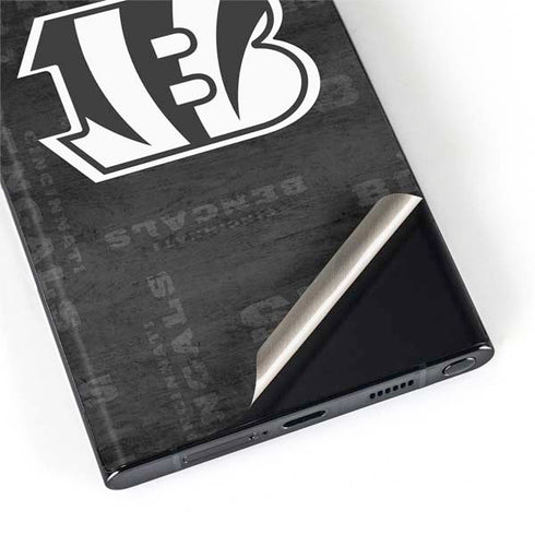 NFL Cincinnati Bengals Black & White Galaxy S22 Ultra Skin
