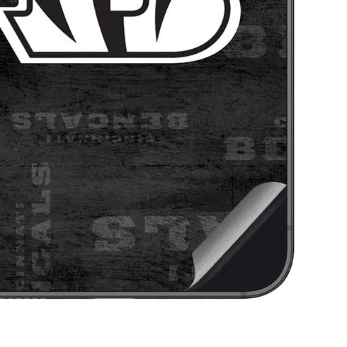 NFL Cincinnati Bengals Black & White Galaxy S23 FE Skin