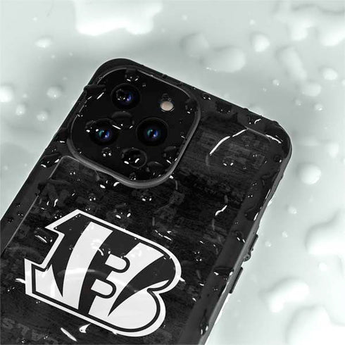 NFL Cincinnati Bengals Black & White iPhone 14 Pro Max Waterproof Case