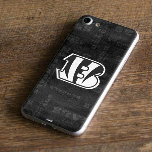 NFL Cincinnati Bengals Black & White iPhone 7 Skin