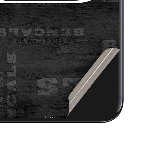 NFL Cincinnati Bengals Black & White iPhone SE (2nd & 3rd Gen) Skin