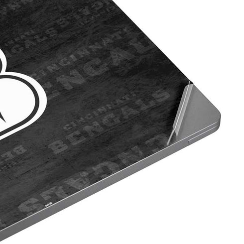 NFL Cincinnati Bengals Black & White Universal Laptop 14in (11.4 x 8.2in) Skin