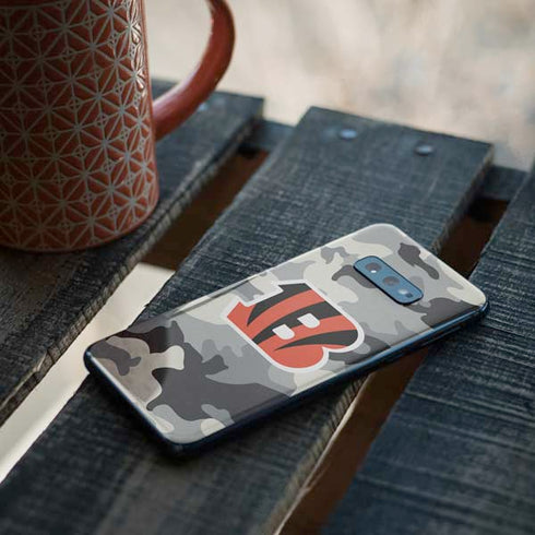 NFL Cincinnati Bengals Camo Galaxy S10e Skin
