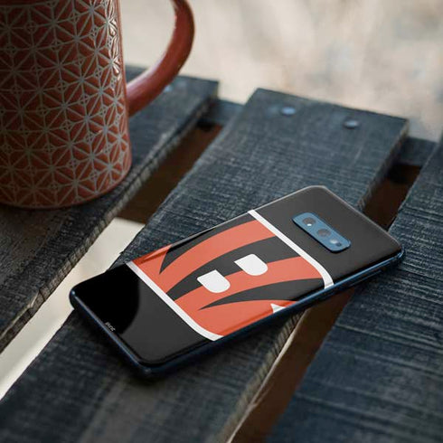 NFL Cincinnati Bengals Large Logo Galaxy S10e Skin