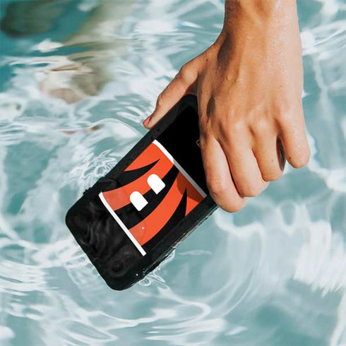 NFL Cincinnati Bengals Large Logo iPhone XR Waterproof Case