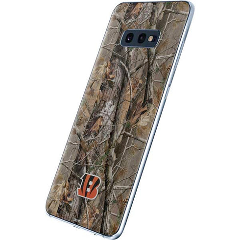 NFL Cincinnati Bengals Realtree AP Camo Galaxy S10e Skin