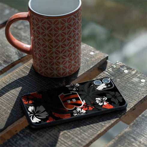 NFL Cincinnati Bengals Tropical Print iPhone 11 Skin