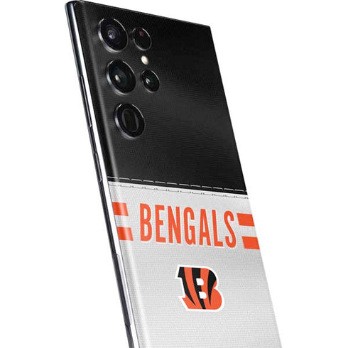 NFL Cincinnati Bengals White Striped Galaxy S22 Ultra Skin
