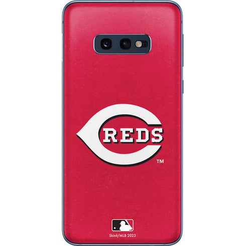 MLB Cincinnati Reds - Solid Distressed Galaxy S10e Skin