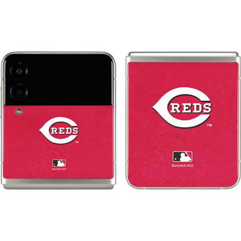 MLB Cincinnati Reds - Solid Distressed Galaxy Z Flip3 5G Skin