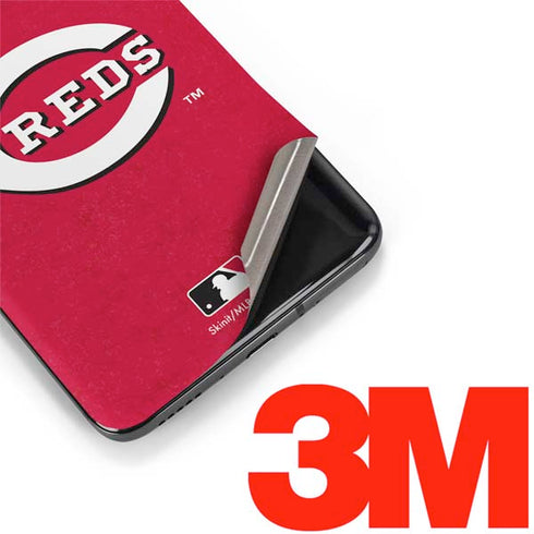 MLB Cincinnati Reds - Solid Distressed OnePlus 7 Pro Skin