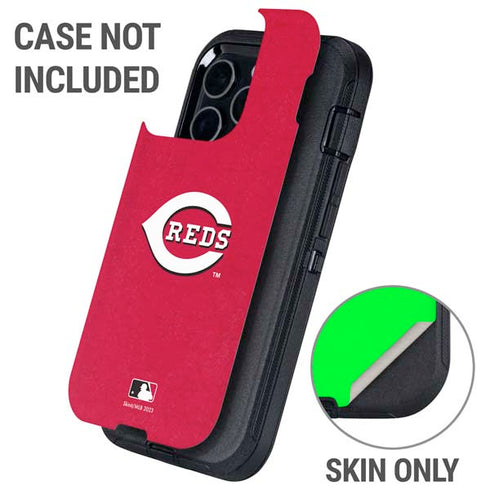 MLB Cincinnati Reds - Solid Distressed Otterbox Defender iPhone Skin