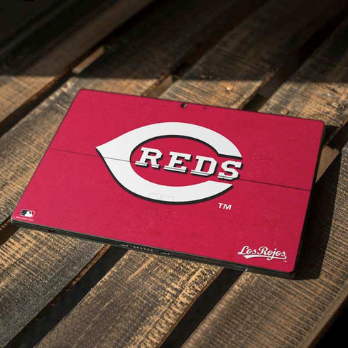 MLB Cincinnati Reds - Solid Distressed Surface Pro 7 Skin