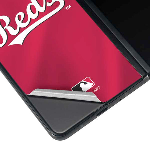 MLB Cincinnati Reds Alternate/Away Jersey Galaxy Z Fold4 5G Skin