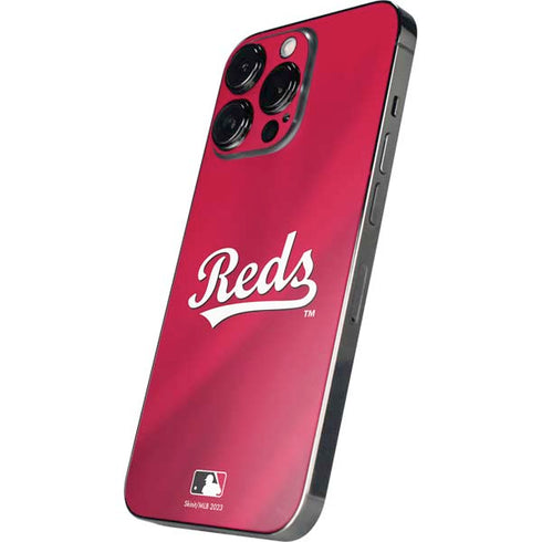 MLB Cincinnati Reds Alternate/Away Jersey iPhone 15 Pro Skin