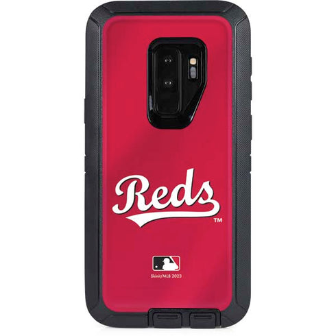 MLB Cincinnati Reds Alternate/Away Jersey Otterbox Defender Galaxy Skin