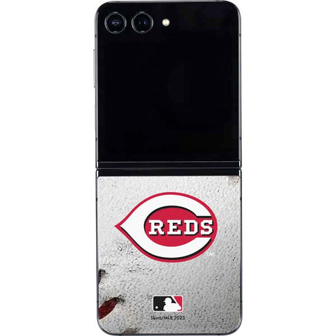 MLB Cincinnati Reds Game Ball Galaxy Z Flip5 5G Skin