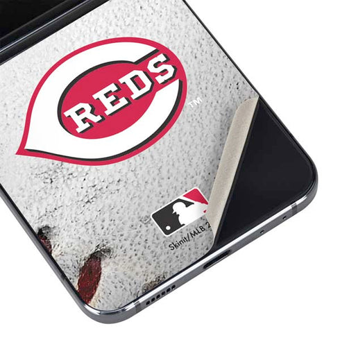 MLB Cincinnati Reds Game Ball Galaxy Z Flip5 5G Skin