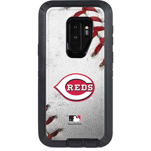 MLB Cincinnati Reds Game Ball Otterbox Defender Galaxy Skin