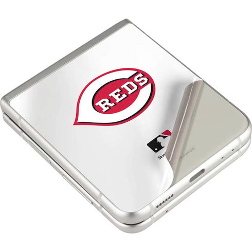 MLB Cincinnati Reds Home Jersey Galaxy Z Flip4 5G Skin