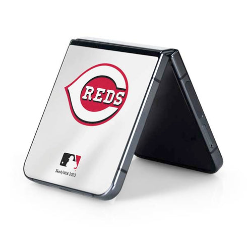 MLB Cincinnati Reds Home Jersey Galaxy Z Flip5 5G Skin