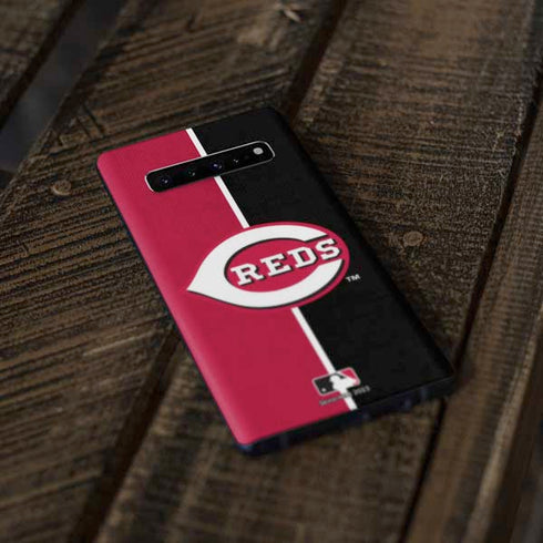 MLB Cincinnati Reds Split Galaxy S10 Plus Skin