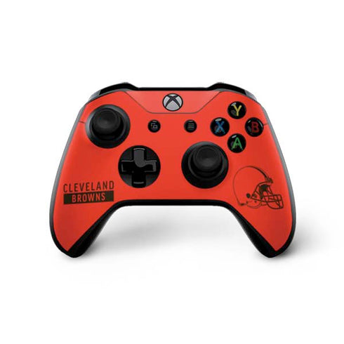 NFL Cleveland Browns Orange Performance Series Xbox One X Bundle Skin