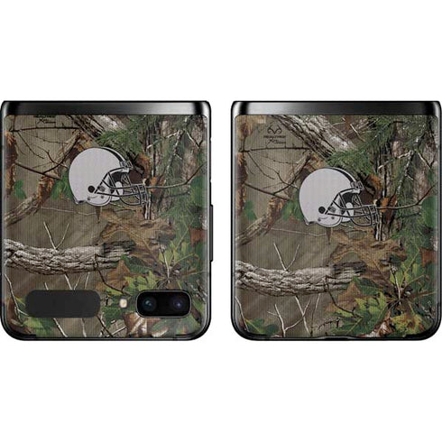 NFL Cleveland Browns Realtree Xtra Green Camo Galaxy Z Flip Skin