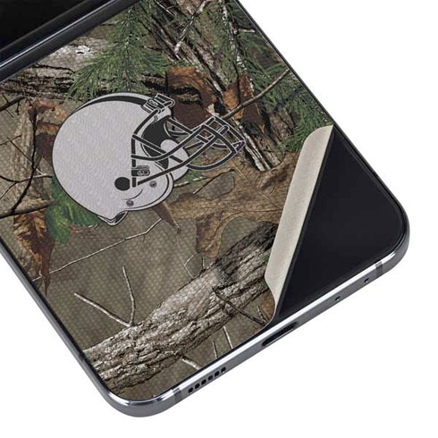 NFL Cleveland Browns Realtree Xtra Green Camo Galaxy Z Flip5 5G Skin