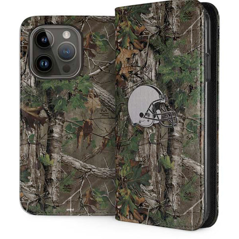 NFL Cleveland Browns Realtree Xtra Green Camo iPhone 14 Pro Folio Case