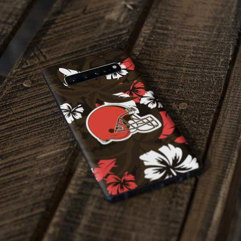 NFL Cleveland Browns Tropical Print Galaxy S10 Plus Skin