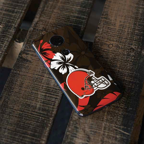 NFL Cleveland Browns Tropical Print Moto E5 Plus Skin