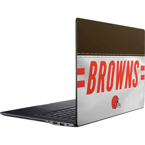 NFL Cleveland Browns White Striped Ativ Book 9 (15.6in 2014) Skin