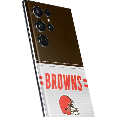 NFL Cleveland Browns White Striped Galaxy S22 Ultra Skin