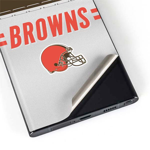 NFL Cleveland Browns White Striped Galaxy S22 Ultra Skin