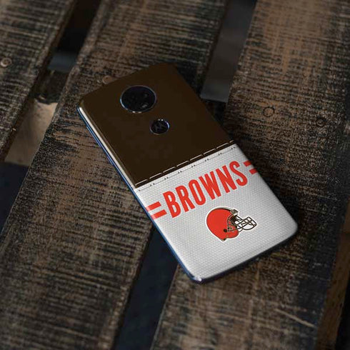 NFL Cleveland Browns White Striped Moto E5 Plus Skin