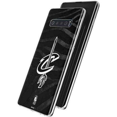 NBA Cleveland Cavaliers Black Animal Print Galaxy S10 Plus Skin