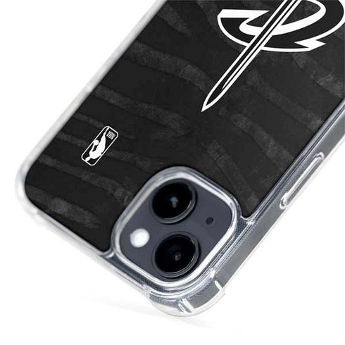 NBA Cleveland Cavaliers Black Animal Print iPhone 15 Plus MagSafe Case