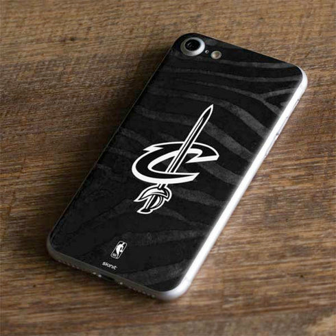 NBA Cleveland Cavaliers Black Animal Print iPhone 8 Skin