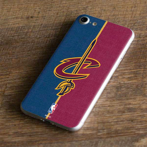 NBA Cleveland Cavaliers Canvas iPhone 8 Skin
