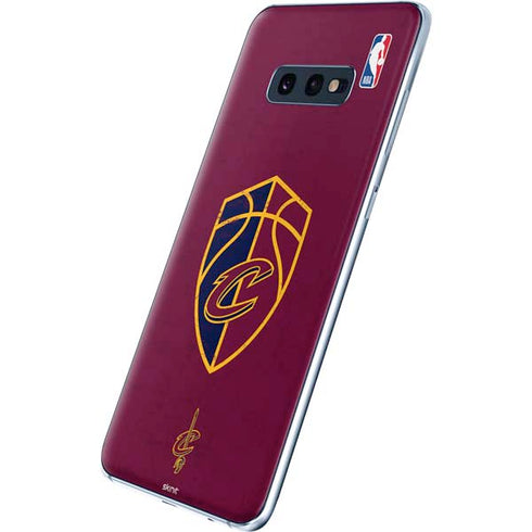 NBA Cleveland Cavaliers Distressed Galaxy S10e Skin