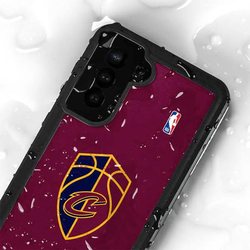 NBA Cleveland Cavaliers Distressed Galaxy S23 Plus Waterproof Case
