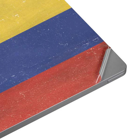 Colombia Flag Distressed Universal Laptop 16in (13 x 9.4in) Skin