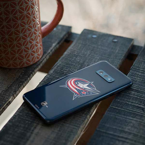 NHL Columbus Blue Jackets Distressed Galaxy S10e Skin