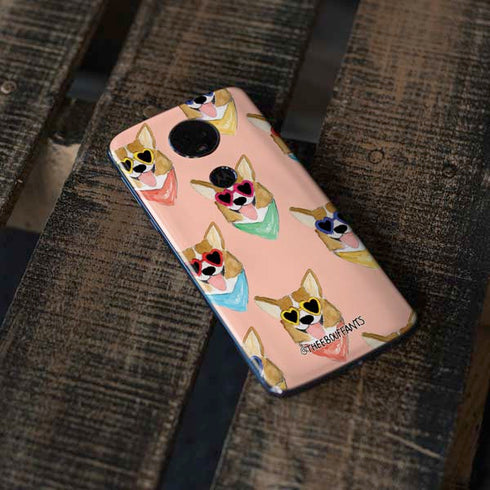 Bouffants and Broken Hearts Corgi Love Moto E5 Plus Skin