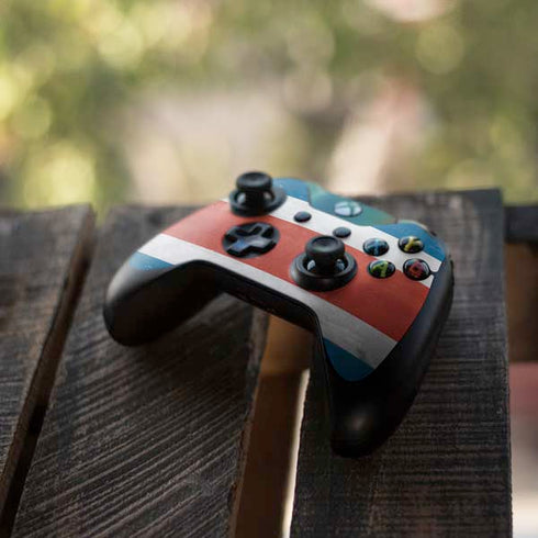 Costa Rican Flag Distressed Xbox One Controller Skin